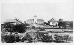 Nanking University, Main Quadrangle (ca. 1920). Yale Divinity Library, China Christian Colleges and Universities Image Database, http://divdl.library.yale.edu/ydlchinaimages\ubc2925.jpg